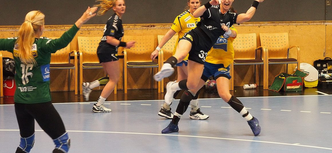 ROOMZ HOTELS ZV HANDBALL gegen Hypo NÖ ROOMZ HOTELS ZV HANDBALL gegen Hypo NÖ